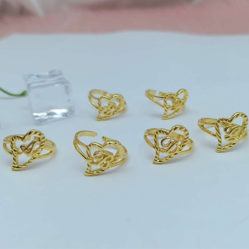 Duoying เริ่มต้นที่กำหนดเองแหว - Initial Ring Custom บทวิจารณ์และราคา