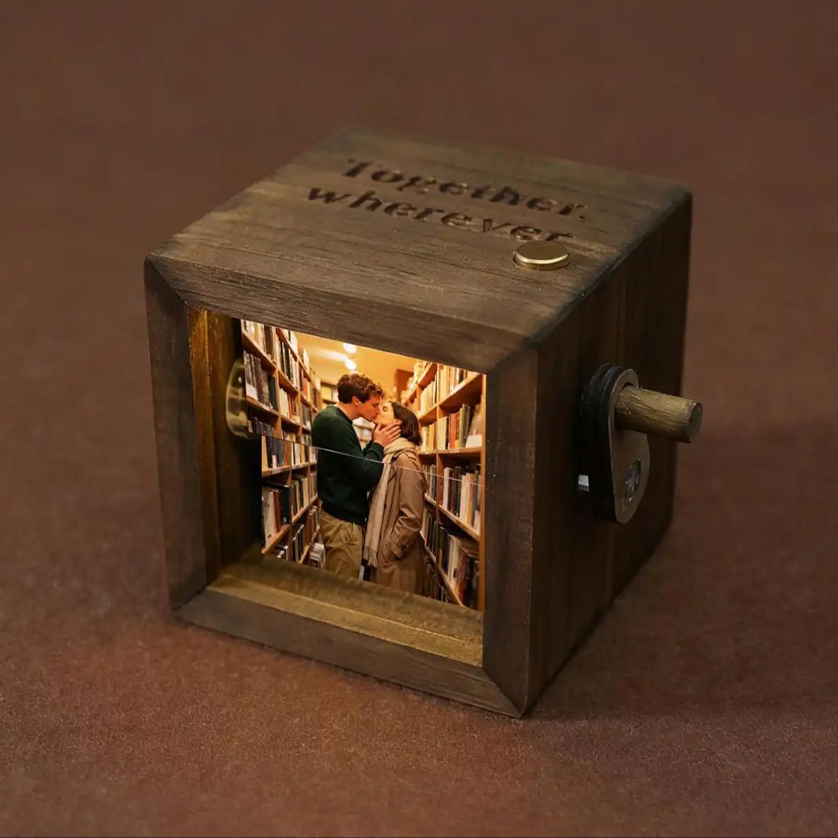 กล่องภาพถ่ายแบบพลิกได้พร้อมแอน - Custom Photo Book บทวิจารณ์และราคา