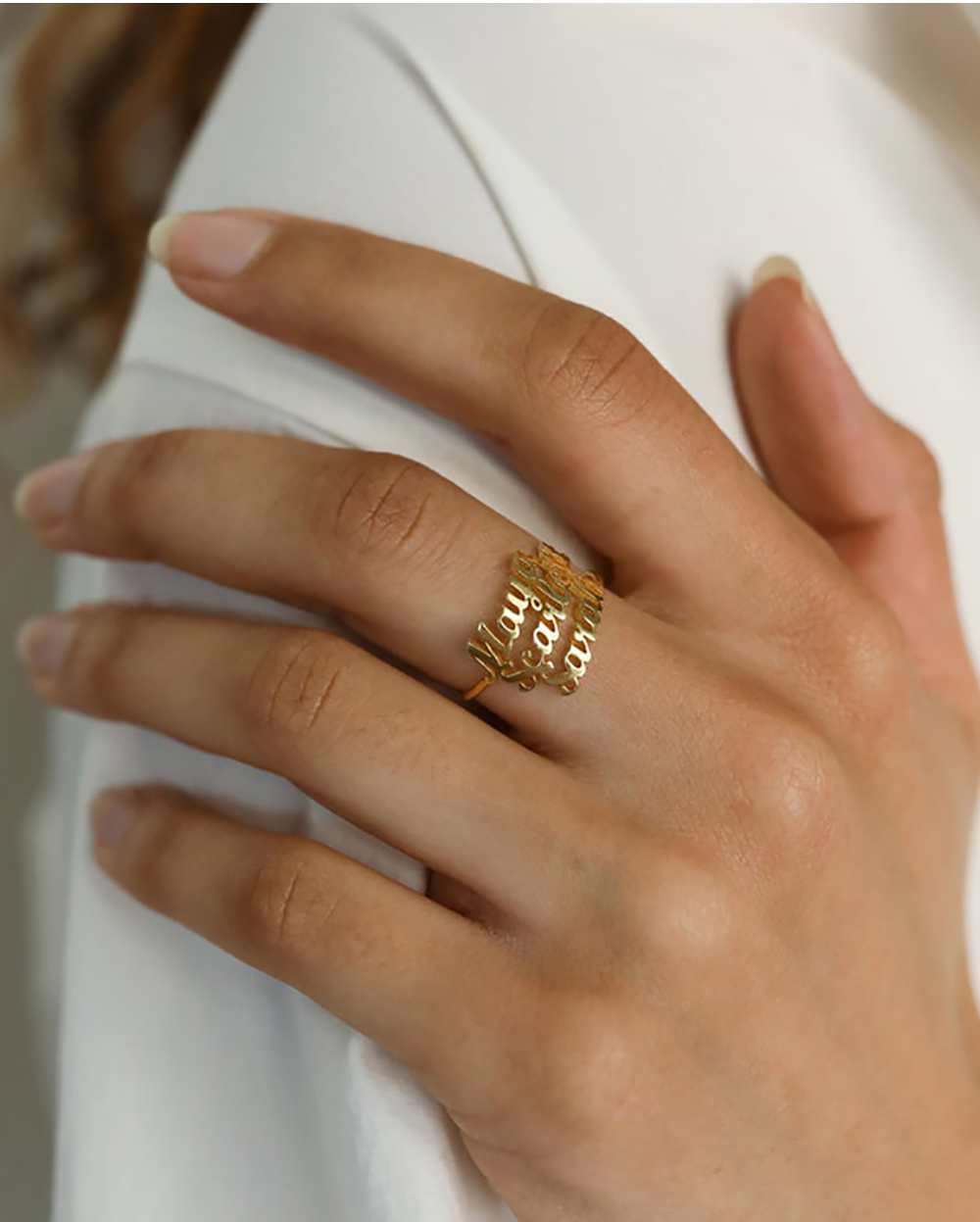 แหวนชื่อสั่งทำสำหรับผู้หญิงผู้ - Initial Ring Custom บทวิจารณ์และราคา