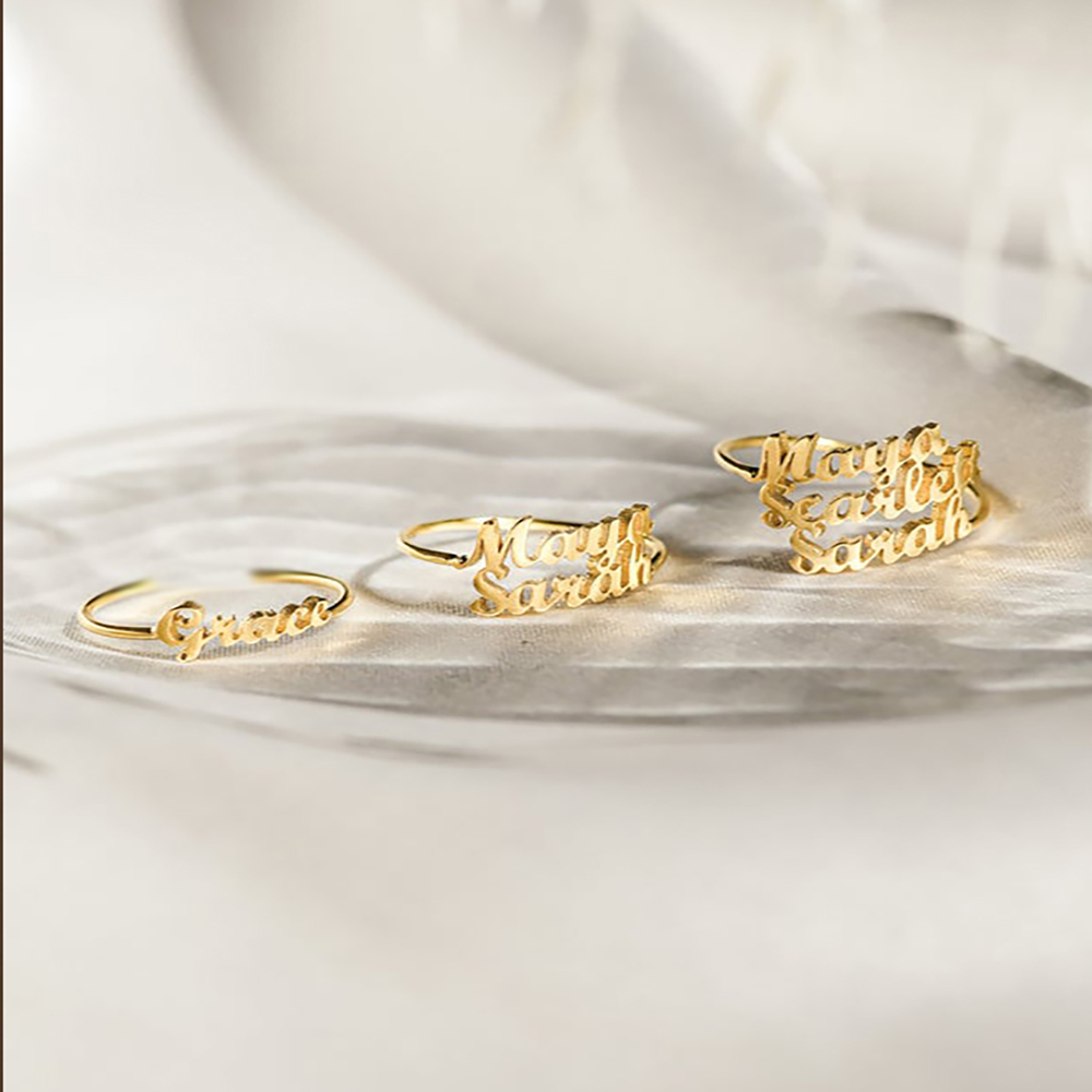 แหวนชื่อสั่งทำสำหรับผู้หญิงผู้ - Initial Ring Custom บทวิจารณ์และราคา
