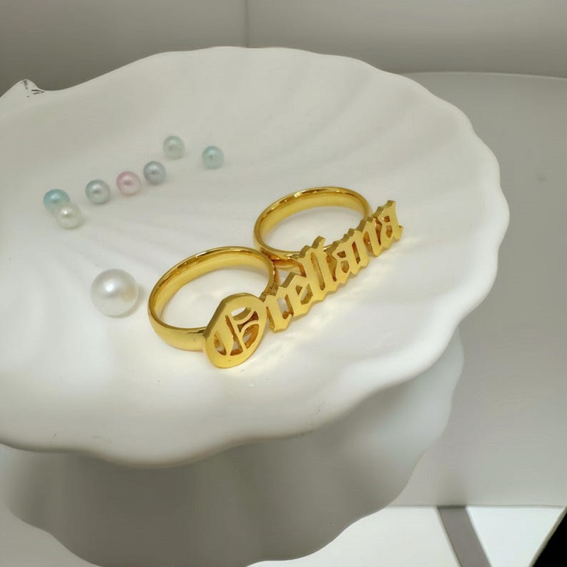 ปรับแต่งสแตนเลสสองนิ้วแหวนเงิน - Initial Ring Custom บทวิจารณ์และราคา